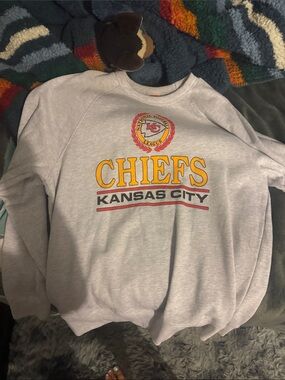 HOMAGE Kansas City Chiefs Gray Crewneck Sweatshirt with Yellow & Red Logo